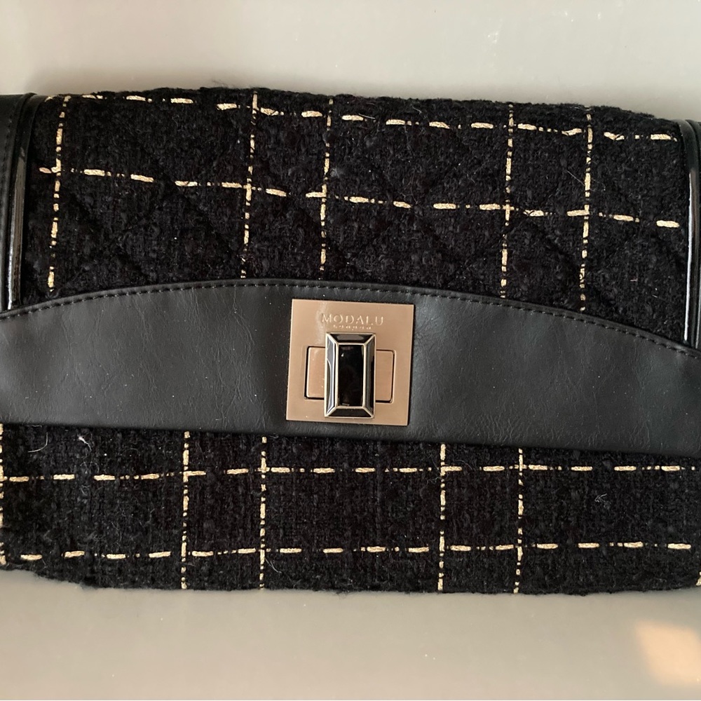 Modalu London Clutch Purse NWT✨
